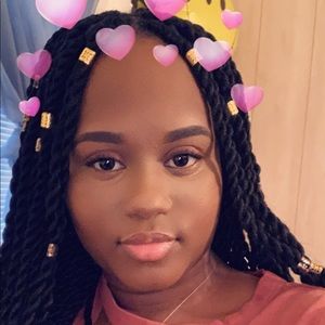 Meet your Posher, Alize